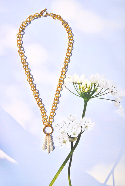 Hera Pearl Necklace