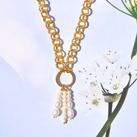 Hera Pearl Necklace